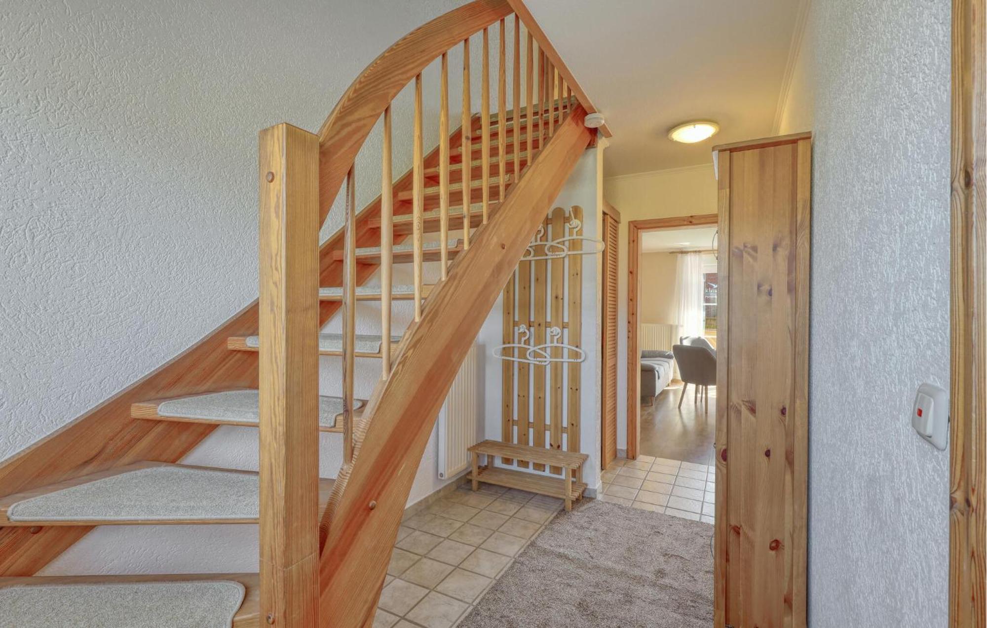 Nice Home In Toenning With Kitchen Bagian luar foto