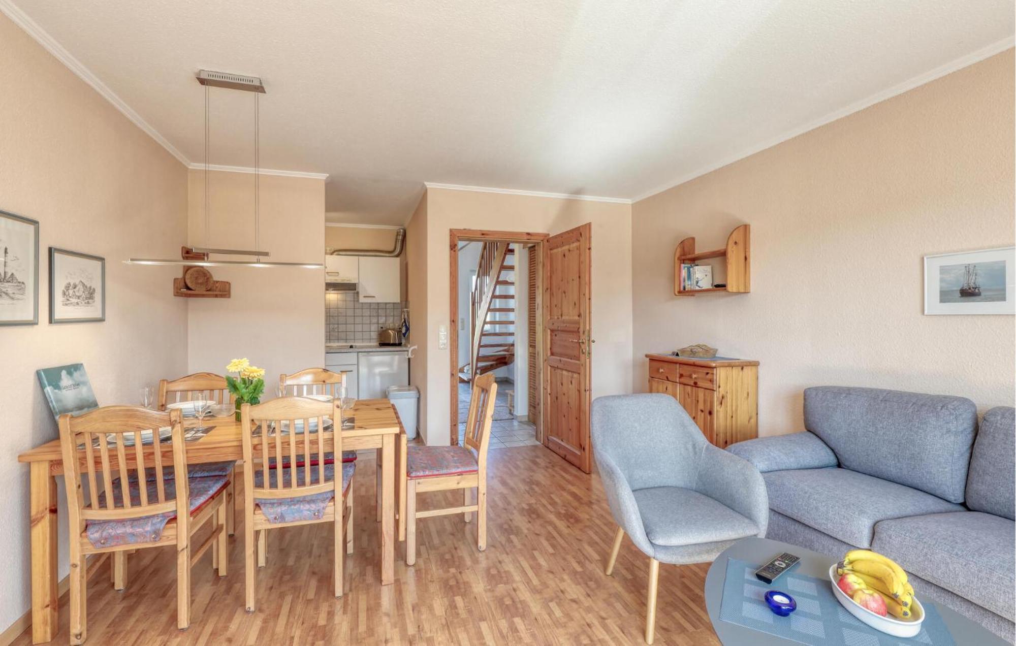 Nice Home In Toenning With Kitchen Bagian luar foto
